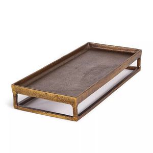 Plateau en aluminium de qualité supérieure en forme de rectangle avec finition élégante Parfait pour servir des collations et des desserts Plateau de service avec poignée - Product Image 4
