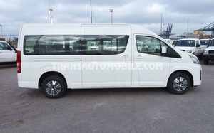 Toyota Hiace HIGH ROOF 2.8L Diesel d'occasion - Product Image 5