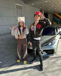 Sudaderas con capucha Venta caliente Personalizada de calidad superior Hombres Sudadera con capucha de moda en el mejor precio Hombres Sudaderas con capucha Hecho en Pakistán Precio razonable OEM - Product Image 4