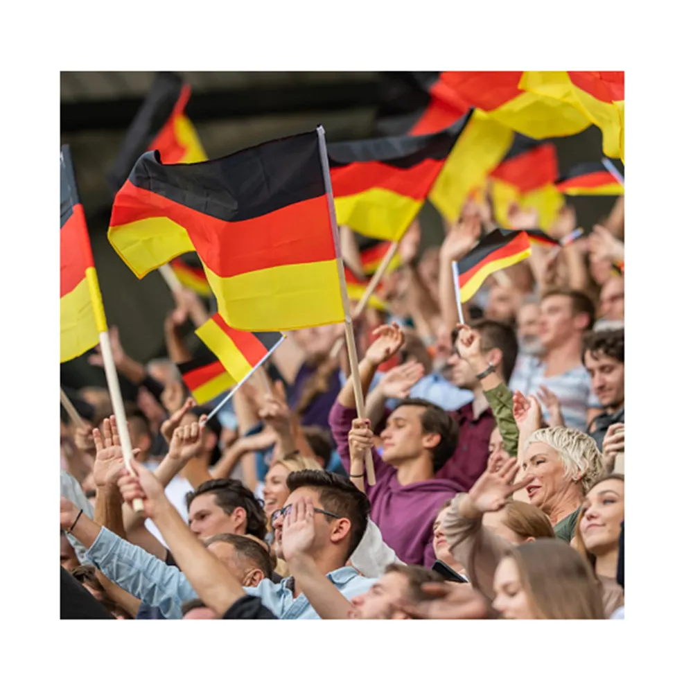 Euro 2024 Schlussverkauf Fußballfeier 100 % langlebiges Polyester 90 x 150 cm individuell 3 x 5 Fuß große deutschland-Flagge