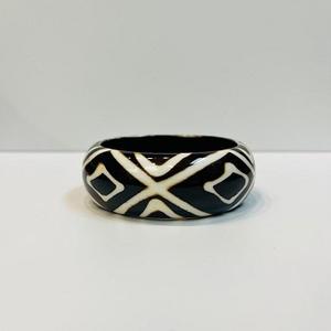 Bracelets en corne de buffle écologiques faits à la main, style indien traditionnel moderne, large, pour mariage, artisanat Saniya - Product Image 1