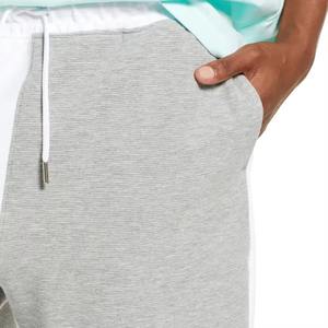 Shorts pour hommes, style le plus récent, impression puff, couleur unique, léger, séchage rapide, tissu confortable, approvisionnement direct d'usine - Product Image 5