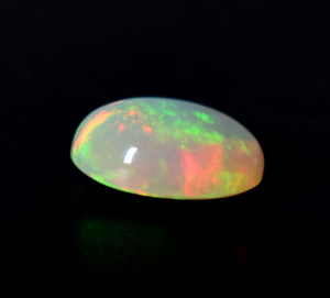 Opale blanche naturelle arc-en-ciel multi feu opale blanche eithiopienne taille 13.5X11X6mm 3.95 Cts pierre précieuse Cabochon de qualité supérieure - Product Image 5