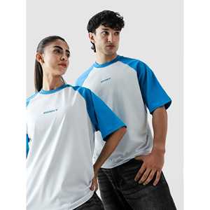 Camisetas CORE Raglan en azul eléctrico, 100% algodón, transpirables y cómodas - Product Image 4