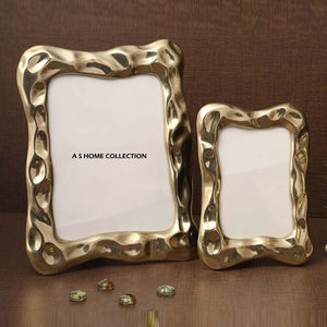 Cadre photo moderne de luxe personnalisé de la meilleure qualité, design rectangulaire en aluminium plaqué argent - Product Image 2