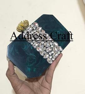 Vente chaude dernière conception résine femmes pochette sac à main sac à main à la mode pochette fête mariage résine et pierre pochette au meilleur prix - Product Image 1