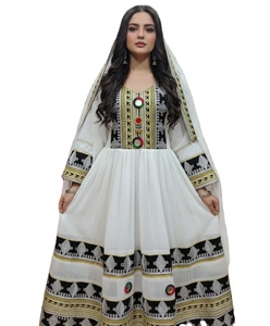 Vente en gros à bas prix Vêtements traditionnels afghans pour femmes Robe longue afghane pour dames avec pompon et broderie de pièces de monnaie Robes décontractées - Product Image 1