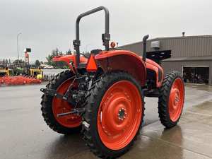 Tracteur agricole 4x4 M6H-101 2024 - Haute clarté au sol, puissance 104 CV, transmission par engrenages pour l'agriculture spécialisée - Product Image 4