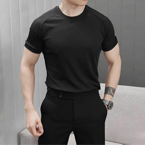 T-shirt uni à col rond pour homme, extensible dans les quatre sens, tissu en coton cool et moulant - Product Image 2