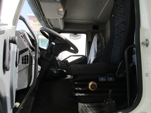 2022 Fa W รถ J6P-390/6X4/ดั๊มพ์เปอร์เกียร์ยูโร6 DIESEL6 265KW 390HP เกียร์อัตโนมัติ - Product Image 2