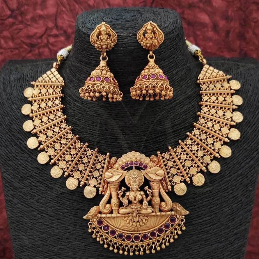 Perhiasan RTS dari India Desainer Laxmi Desain Liontin Rajpdt Polish Perhiasan Kuil Indah Mewah Bergaya Set Kalung Pendek