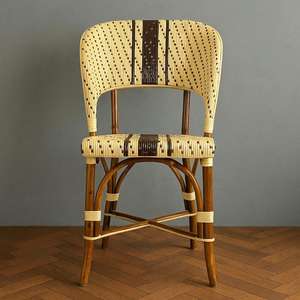 Mobilier d'extérieur en rotin moderne, minimaliste et écologique, durable pour les appartements, les salles à manger, les villas, le parc pour les chambres à coucher. - Product Image 3