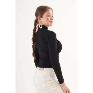Blusa Negra de Cuello Alto con Hombros y Cintura Fruncidos, Tejido de Punto, Venta al Por Mayor - Product Image 1