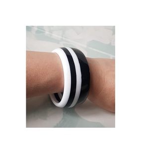 Best Seller Women's <b>Epoxy</b> <b>Resin</b> Bangle Customized Design in <b>Black</b> White Colors High Quality Standard Fashion Accessory for Girls - Product Image 2