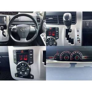 Voxy Hatchback 2011 Usado, Volante a la Derecha, Manual/Automático, Turbo Gasolina, Neumáticos R15, Negro, 7 Asientos - Product Image 4
