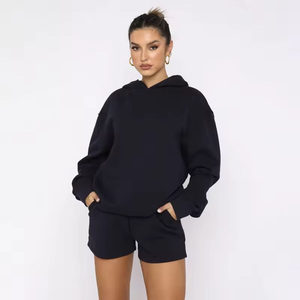 Ropa perfecta de alta calidad, Conjunto de sudadera para mujer y pantalones cortos, conjunto de pantalones cortos con cuello redondo, conjunto de chándal personalizado en blanco para mujer - Product Image 3