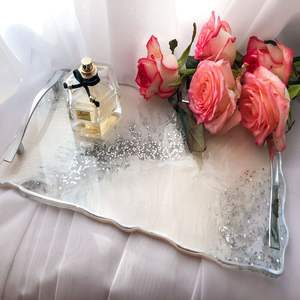 Plato Rectangular de Resina Artística, Técnica de Esmalte de Color, Diseño Elegante Hecho a Mano, Color Personalizado, 100 Piezas MOQ, Entretenimiento - Product Image 2