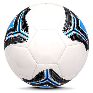 Ballon de football en cuir PU personnalisé avec logo, service OEM, idées nouvelles, ballon de football pakistanais en cuir PU personnalisé - Product Image 1