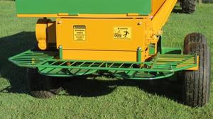 Épandeur Tuffass 5500 avec moteur, composant principal à vendre - Product Image 5