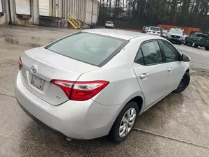 Toyota Corolla LE 2015 Súper Limpio, Automático, Tracción Delantera, Asientos de Tela R16, Interior Claro, Luces Diurnas LED - Product Image 3