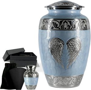 Grande urne funéraire bleu ciel avec souvenir unique pour cendres humaines Urnes décoratives sculptées à la main pour cendres adultes Femmes et hommes - Product Image 1