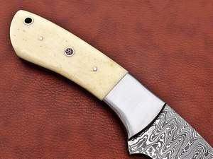 Couteau à épiler à crochet en acier damas forgé à la main, lame à pointe de chute en cuir de vache, support OEM - Product Image 5