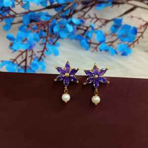 Tradicional indio chapado en oro y plata hipoalergénico Floral Cubic Zirconia CZ Stud pendiente perforado joyería para niñas - Product Image 2