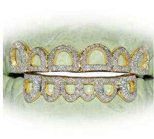 Fait à la main personnalisé Fine Grillz Open Face Diamond Dust Cut disponible en blanc/or jaune/argent-Grillzcity - Product Image 1