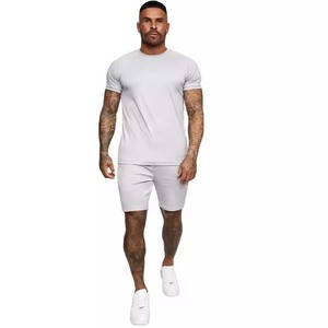 Ensemble t-shirt et short d'été 100% coton surdimensionné délavé personnalisé Streetwear respirant de haute qualité pour un style décontracté - Product Image 3