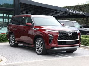 QX-80 2025 USADO, SUV de 7 Plazas, Tracción Trasera, Modelo Premium de Exportación - Product Image 2