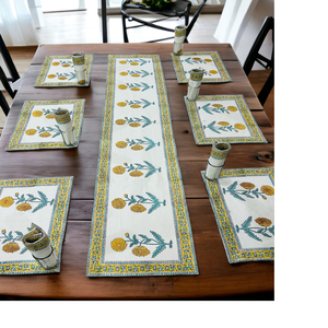 Fait sur mesure en fleur bleue imprimé de très beaux tapis de table imprimés de qualité supérieure bloqués à la main avec coureurs assortis pour la maison et les hôtels - Product Image 5