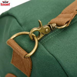 Elegante Deportes Logotipo Personalizado Resistente Al Agua Bolsas De Lona Último Diseño Colorido Bolsa De Deportes - Product Image 3