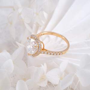 Anillo de compromiso con corte de corazón estilo Diamante de oro rosa real - Product Image 2