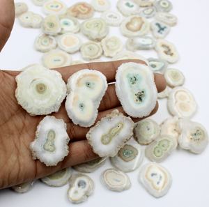 Cabujón de Cuarzo Solar 100% Natural al por Mayor, Piedra Preciosa Lisa de Excelente Calidad para la Fabricación de Joyas - Product Image 2