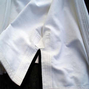 Top Selling Men's Jiu Jitsu Gi 35O GSM Pearl Weave Fabric Custom Embroidery Logo Placement Cotton Silk <b>Material</b> OEM Low Prices - Product Image 6