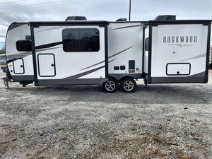 NOUVEAU FOURNISSEUR 2025 – Remorque de camping-car For-Rest River RV Rock Wood Ultra Lite 2619FK à vendre pour le camping et les voyages - Product Image 6