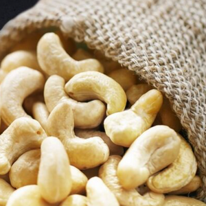 Organic Vietnam Cashew Nuts W240 Model W180 W320 Grades Processed Dried for Food <b>Vacuum</b> <b>Bag</b> for International Markets - Product Image 5