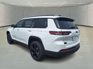 รถจี๊ปแกรนด์เชโรกี L Altitude X 4x2 SUV ปี 2024 มือสองสภาพดี - Product Image 2