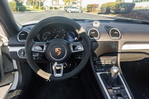 Usado 2022 Porsche 718 Boxster Spyder 6 velocidades Manual 414 CV Flat-6 - Product Image 4