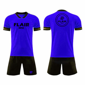 ชุดยูนิฟอร์มฟุตบอลคุณภาพดีที่สุด ออกแบบเองได้ ระบายอากาศได้ดี สวมใส่สบาย บริการ OEM สำหรับผู้เล่นชาย แขนสั้น ตัดเย็บด้วยระบบอัตโนมัติ - Product Image 5