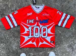 Camiseta de fútbol de gran tamaño personalizada al por mayor, camiseta de fútbol americano de ajuste cuadrado, camiseta de fútbol de malla con estampado por sublimación - Product Image 3