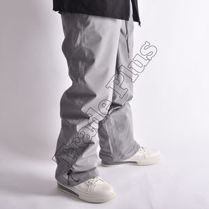 100% poliéster Premium fábrica personalizada moda esquí pantalones holgados pantalones de nieve con Softshell Baggy esquí Snowboard pantalones para hombres - Product Image 1