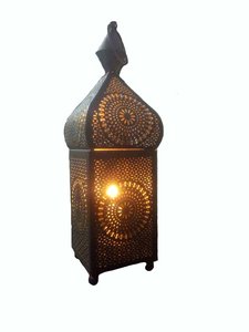 Fabricante de linterna de metal mejor calidad portavelas hecho a mano alta calidad hecho a mano al por mayor linterna de vela de metal - Product Image 6