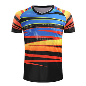 Jersey y pantalones cortos de voleibol transpirables diseñados para una máxima comodidad y flexibilidad para ropa deportiva de alto rendimiento - Product Image 3