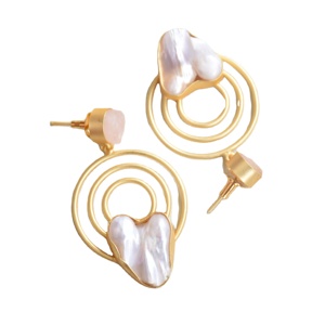 Boucles d'oreilles pendantes en laiton baroque avec perles, plaqué or haute brillance, motif géométrique, quartz rose, pierre naturelle, design unique, vente en gros - Product Image 2