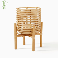 Support de plante en rotin fait à la main, pot de plante d'intérieur plaqué pour salon, patio, bureau, vente en gros au Vietnam pour les fêtes