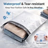 Sacs postaux en polyéthylène blancs pour le stockage et la protection, options de personnalisation, enveloppes postales durables avec conception imperméable pour l'expédition de vêtements