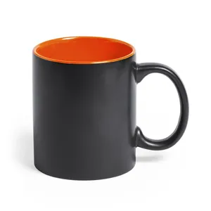 Nuova Tazza in Ceramica con Fascino Rustico - Product Image 6