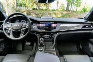 2025 CTS 6-V Voiture Électrique de Luxe à Essence Moteur 4L Transmission Automatique Intérieur Cuir Pneus R18 Gauche AWD Aspire - Product Image 4