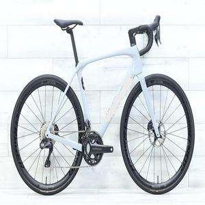 NUEVA Bicicleta Domane SL 7 Gen 4 '24 - Serie 500 OCLV Carbono Shimano Ultegra Di2 con Características Avanzadas y Alto Rendimiento - Product Image 4